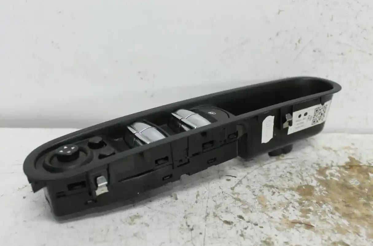 MINI, Cooper Power Window Switch Rh Front (Master Switch) Power Fold Type R60 Countryman 01/11 09/16