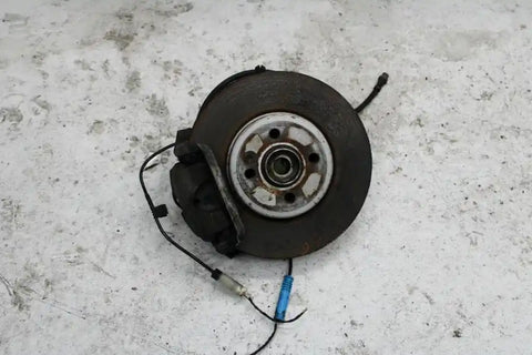 MINI, Cooper Left Front Hub Assembly R55/R56/R57, Wagon/3Dr Hatch/Cabrio, 03/07-05/15 J15153