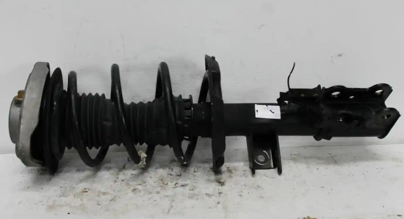 Mercedes, A Class Left Front Strut W176, Standard Type, 1.6, Petrol, 09/12-03/18 J0181