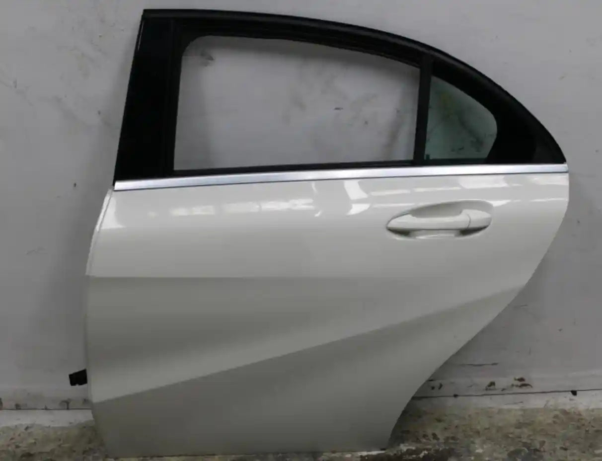 Mercedes, A Class Left Rear Door W176, 09/12-03/18 J57722