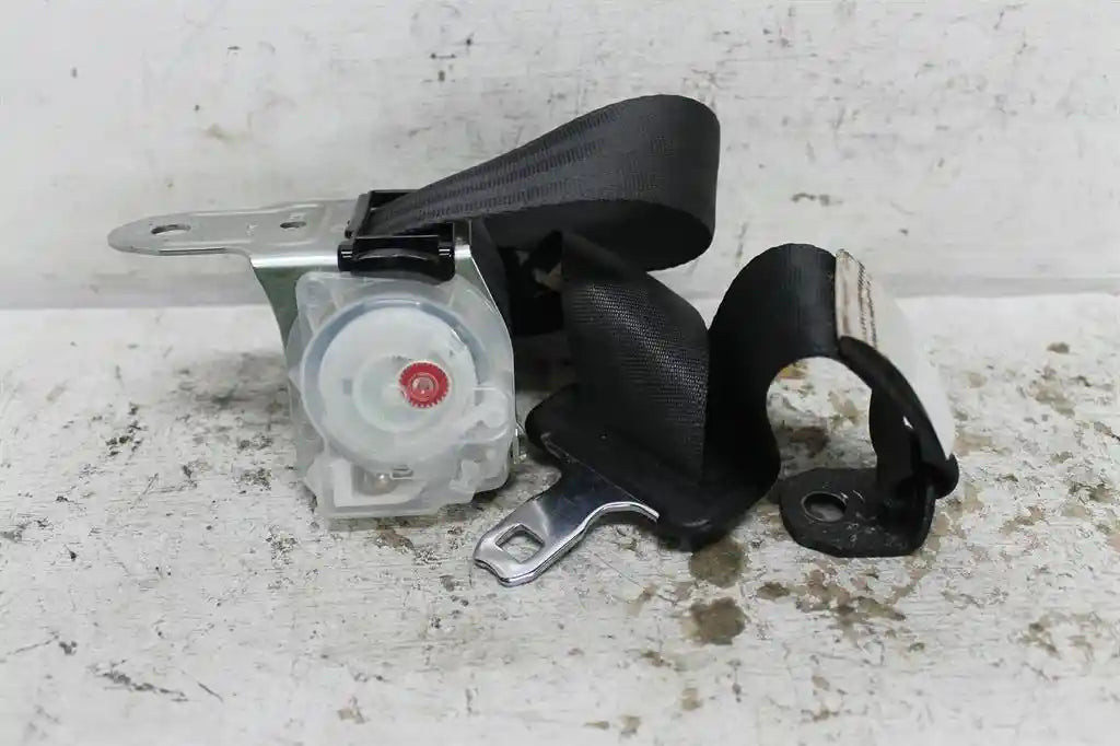 Mitsubishi, Lancer Seat Belt Lh Rear Seat Belt Only Cj Hatch 07/07 10/15