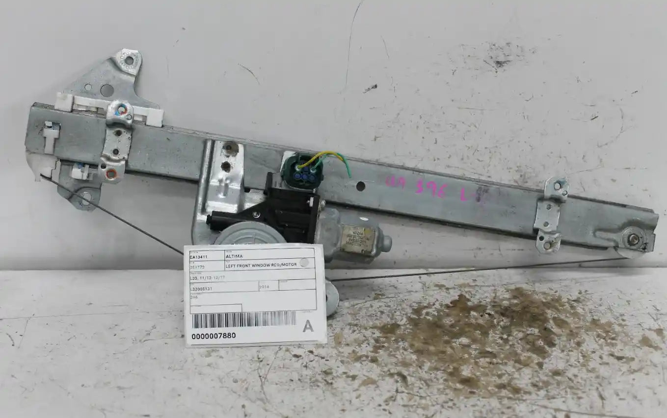 Nissan, Altima Left Front Window Reg/Motor L33 11/13 12/17