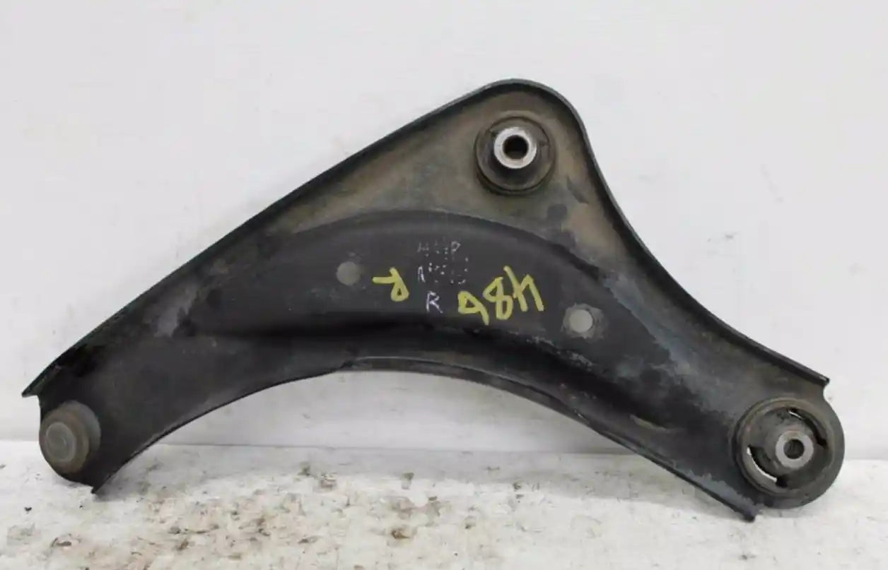 Nissan, Juke Right Front Lower Control Arm F15, 06/10-12/19 J14878