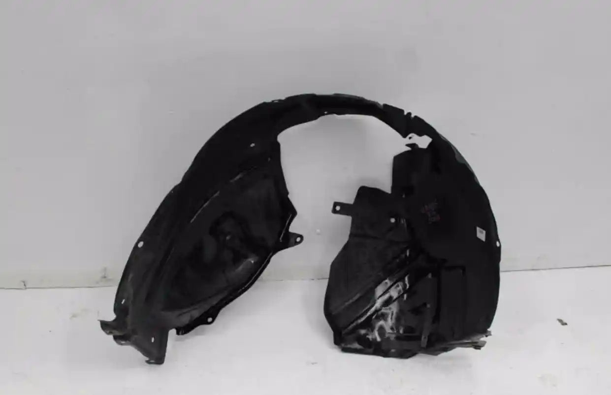 Nissan, Juke Right Guard Liner F15, St/Ti-S, 06/10-12/19 J21587