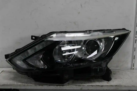 Nissan, Qashqai Left Headlamp J11 St/Ts Halogen Type 12/13 06/17