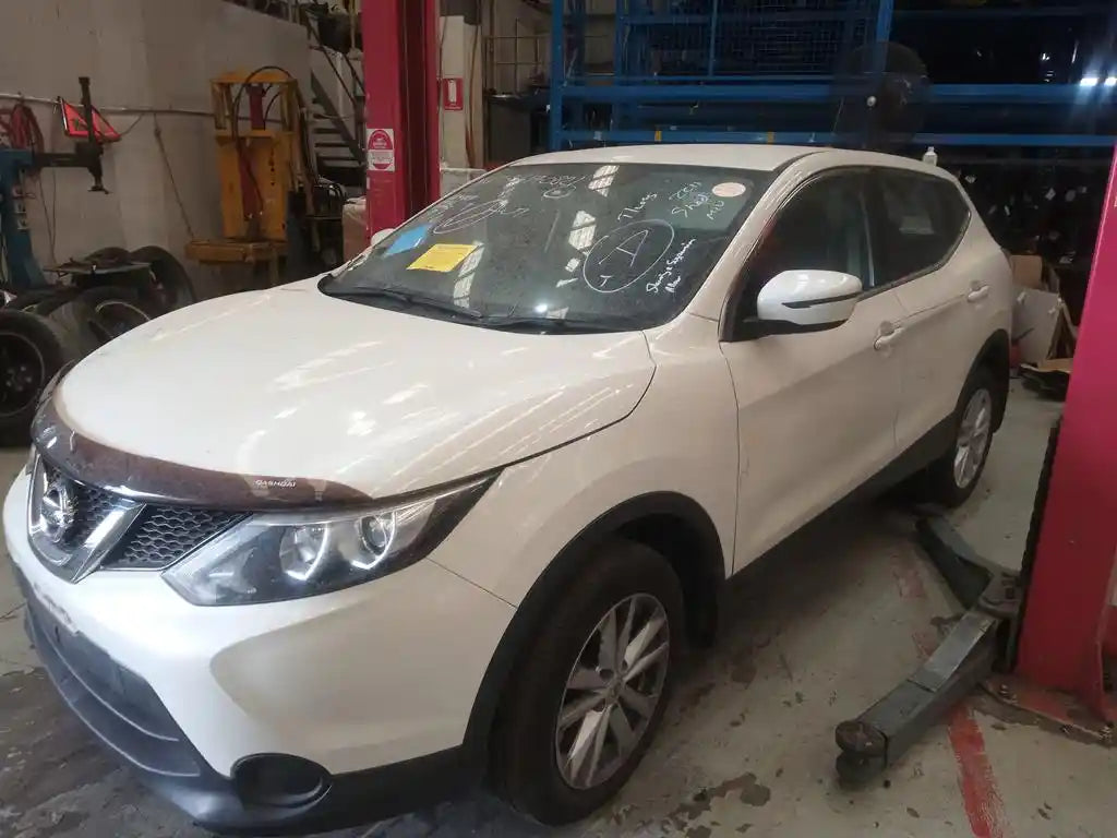 Nissan, Qashqai Courtesy Light Front Non Sunroof Switch Type J11 12/13 07/21