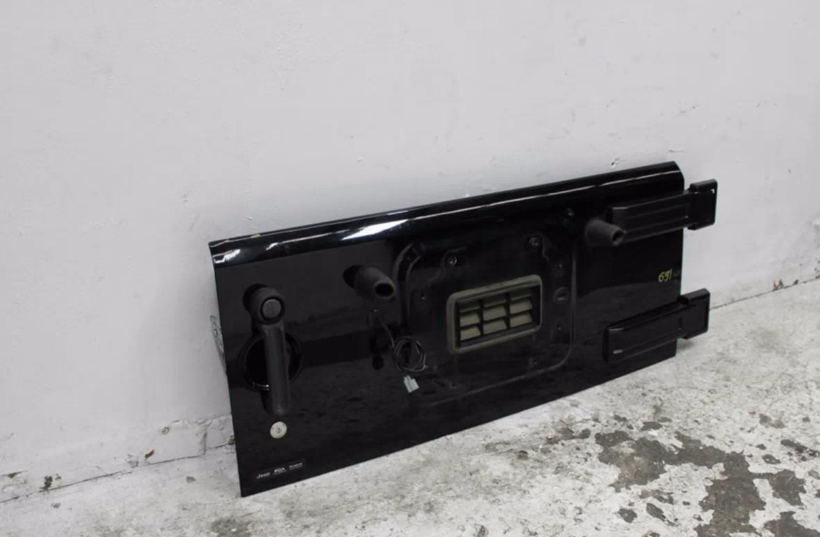 Jeep, Wrangler Bootlid/Tailgate Tailgate, Jk, W/ Vents Type, 12/06-07/18
