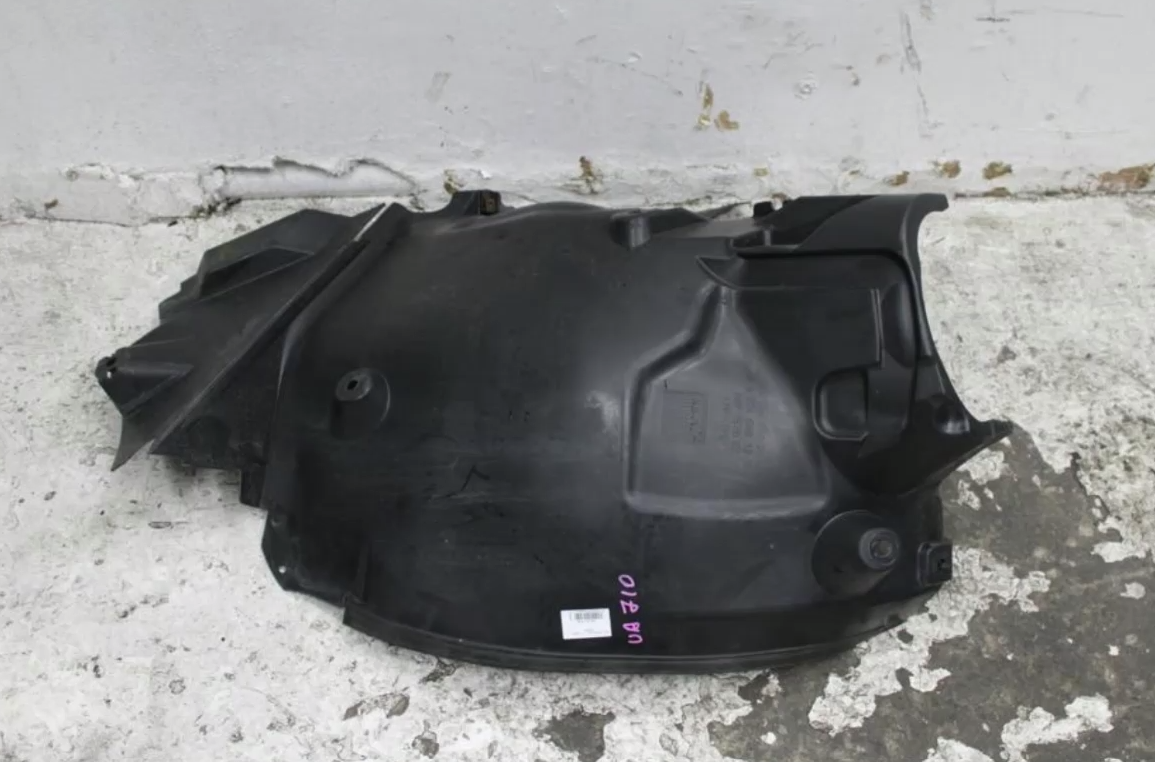 Mercedes, C Class Right Guard Liner W204/S204, Rear Section, 07/07-04/11