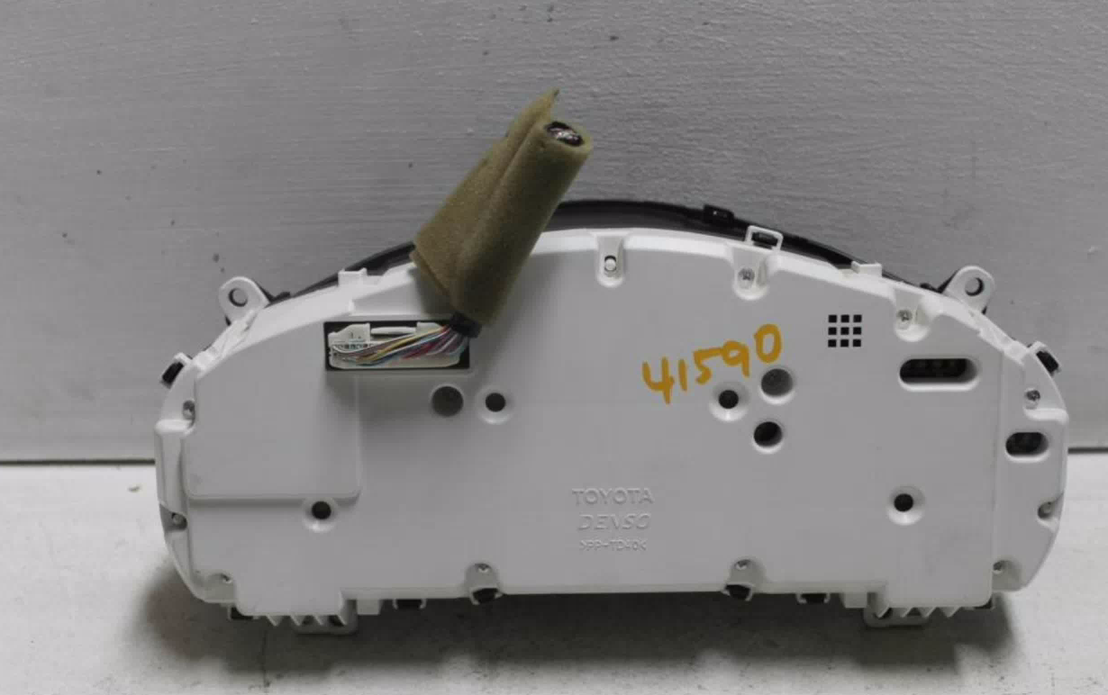 Toyota, Kluger Instrument Cluster Auto, Gsu40-Gsu45, 05/07-02/14