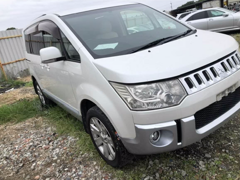 Mitsubishi, Delica A/C Condenser 5Th Gen 07- (Import)