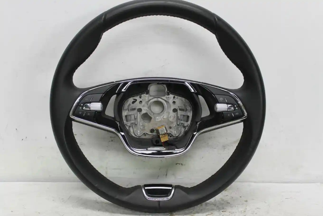 Skoda, Fabia Steering Wheel Nj 3 Spoke Leather Non Dotted Type W/ Black Stitch Black Audio Control Type 01/15 08/21