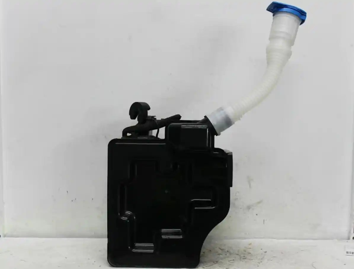 Skoda, Fabia Washer Bottle Nj 01/15 08/21