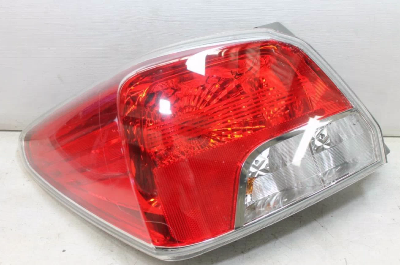 Subaru, Impreza Left Taillight G4, Sedan, In Body, 12/11-08/17 J3000