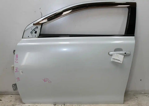 Suzuki, Kizashi Left Front Door Non Mould Type Fr 12/09 01/17