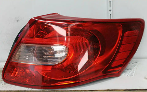Suzuki, Kizashi Right Taillight Fr 12/09 01/17