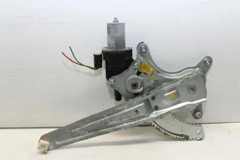 Suzuki, S Cross Right Rear Wnd Reg/Motor Jy 09/13 05/22