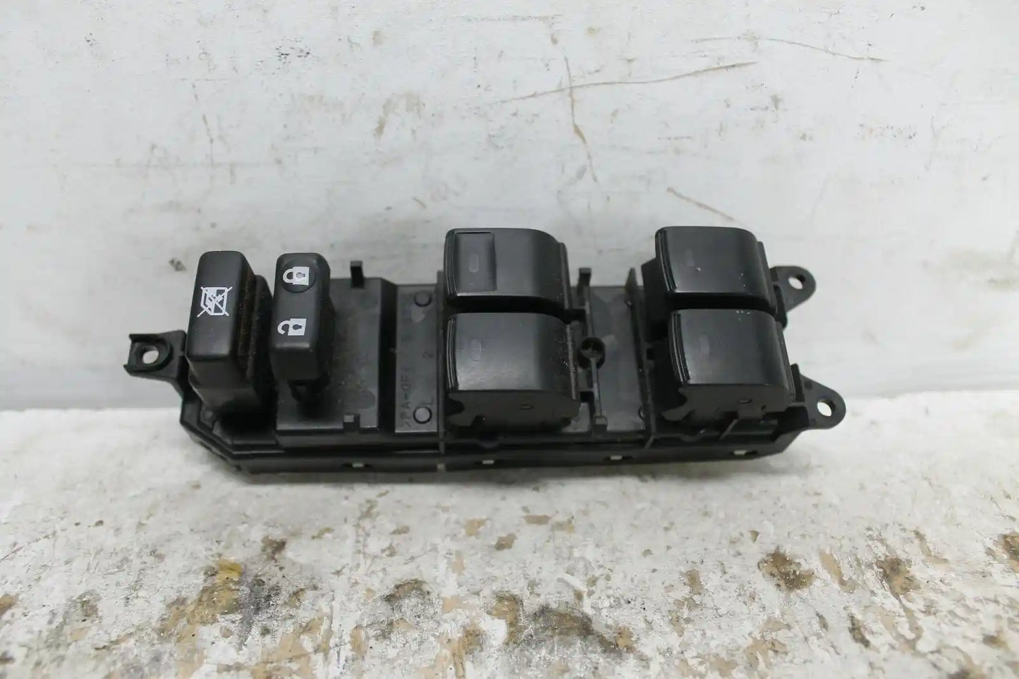 Toyota, Estima Power Window Switch Rh Front (Master Switch) Xr50 05 19 (Import)