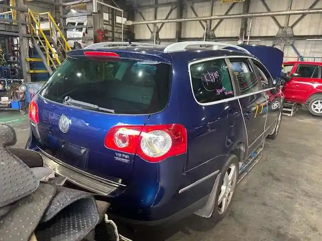Volkswagen, Passat Bonnet 3C/Mk6 B6 Sedan/Wagon 03/06 09/10