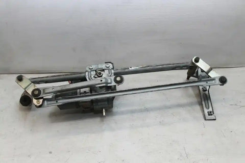Volkswagen, Eos Wiper Motor 1F, Front, 02/07-04/11 J79133