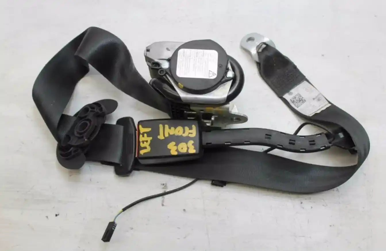 Volkswagen, Golf Seat Belt Lh Front, Assy (Belt And Stalk), Gen 6, 10/08-03/13 J21459A