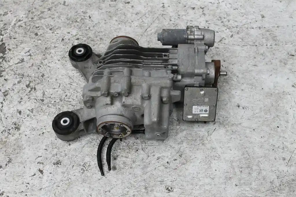 Volkswagen, Golf Differential Centre Rear Alltrack/R Type Pyp Axle Code Gen 7 12/12 12/20