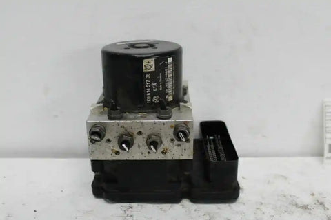 Volkswagen, Golf Abs Pump/Modulator Gen 6, On Motor P/N 1K0614517De, 10/08-03/13 J99868
