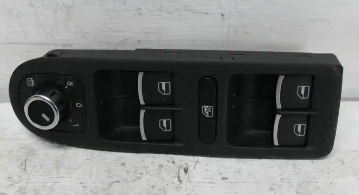 Volkswagen, Golf Power Window Switch Rh Front (Master Switch), 5Dr Hatch, W/ Chrome On Switches Type, Gen 6, 10/08-03/13 J9806