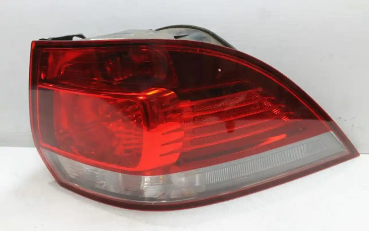 Volkswagen, Golf Right Taillight Gen 6, Wagon, 09/09-01/13 J5002