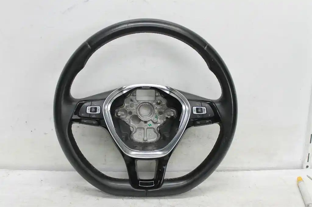 Volkswagen, Golf Steering Wheel Leather Standard Non Adaptive Cruise Control Type Gen 7 12/12 01/17