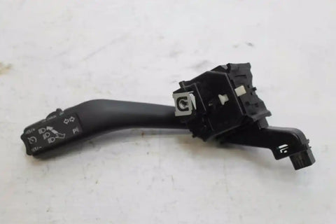 Volkswagen, Golf Combination Switch Flasher Switch, Gen 5, W/ Cruise Type (Type 1-Refer To Image), 06/04-02/09 J65692