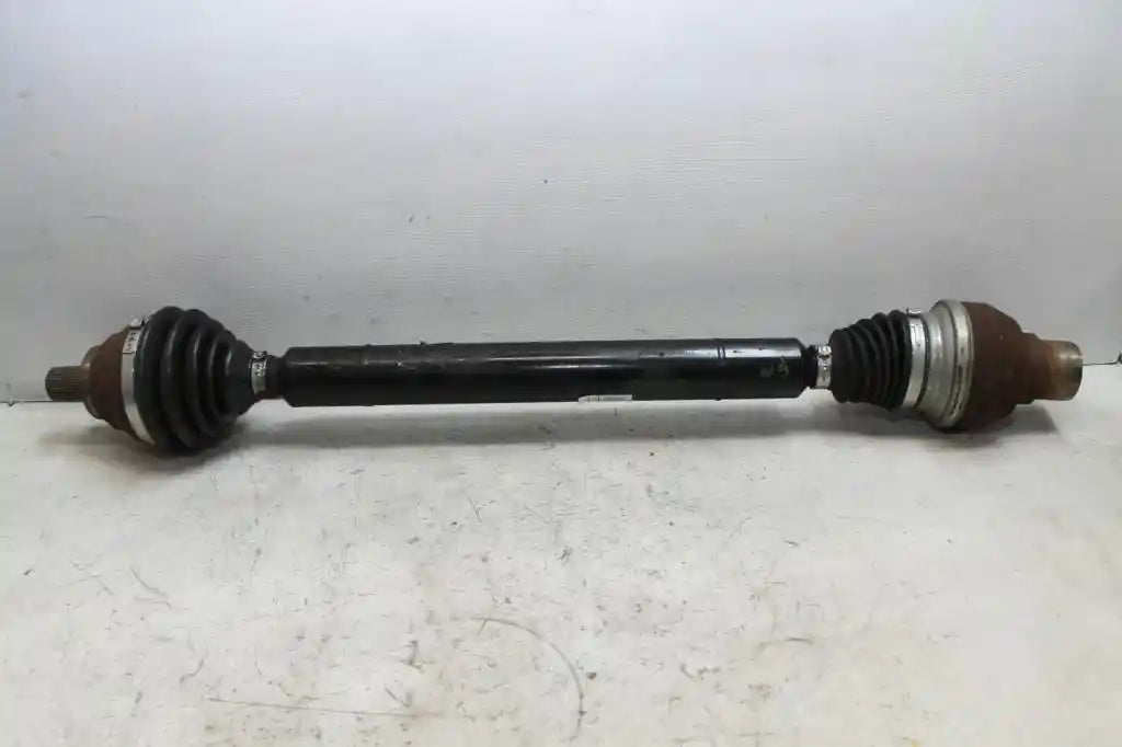 Volkswagen, Golf Right Driveshaft Front, Auto T/M, Petrol, 1.4, Gen 5, 05/07-02/09 J25437