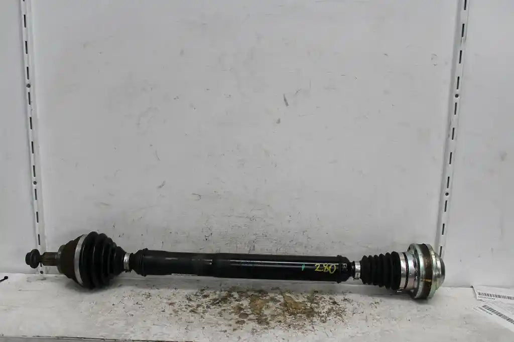Volkswagen, Jetta Right Driveshaft Auto T/M Petrol 1.4 1B 02/11 12/17