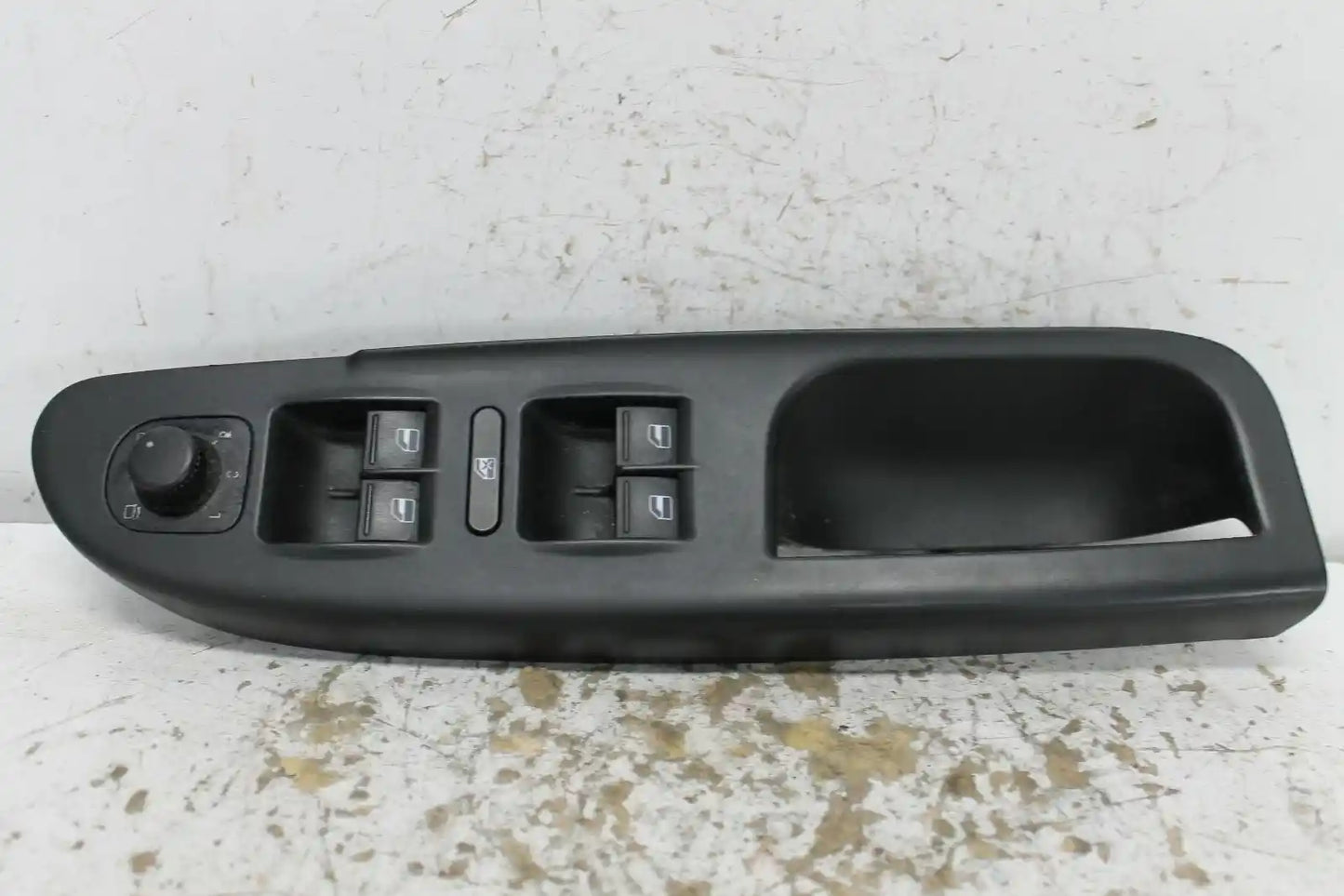 Volkswagen, Passat Power Window Switch Rh Front (Master Switch) 3C/Mk6 B6 B7 Sedan/Wagon W/O Chrome On Switches Type 03/06 05/15