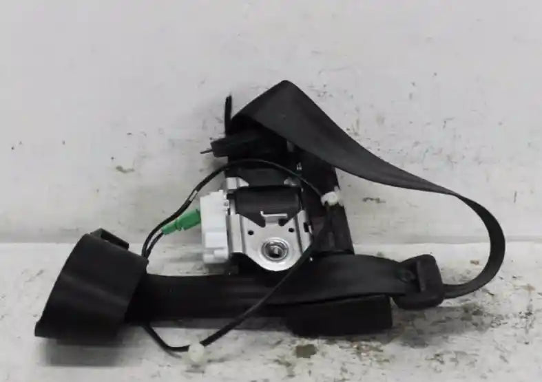 Volkswagen, Polo Seat Belt Lh Front Assy (Belt And Stalk) 4 Door Black Type 6R/6C 05/10 08/17