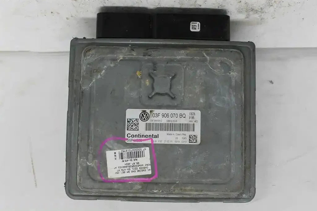 Volkswagen, Polo Ecu 1.2 Petrol Auto P/N 03F906070Kt Ecu Only 6R 05/10 05/14