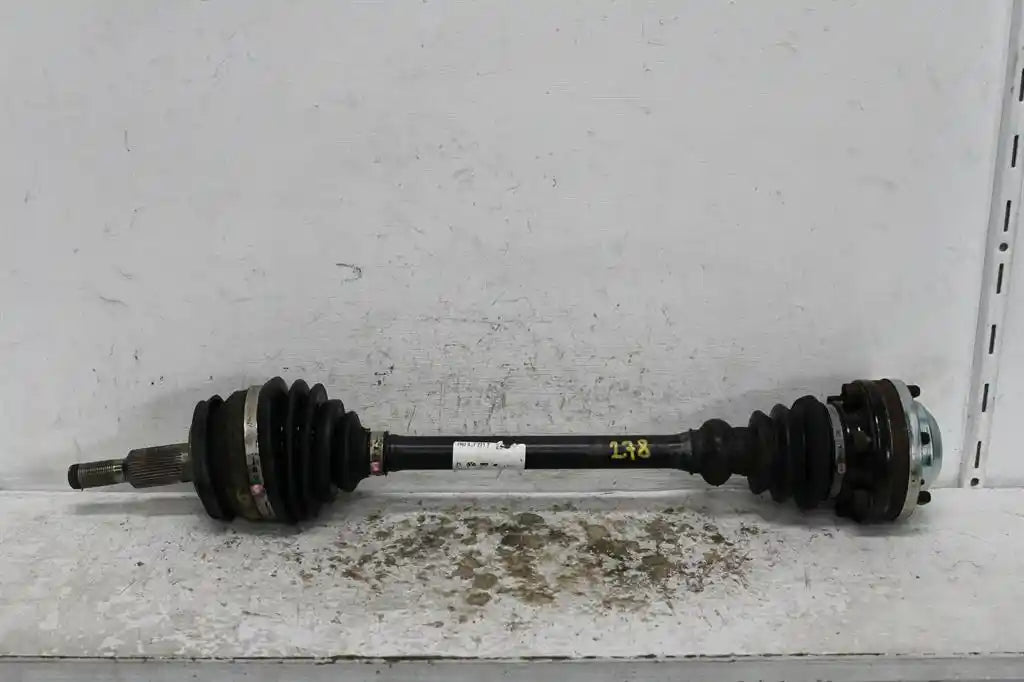 Volkswagen, Transporter Left Driveshaft Front Petrol 2.0 T5 08/04 02/10
