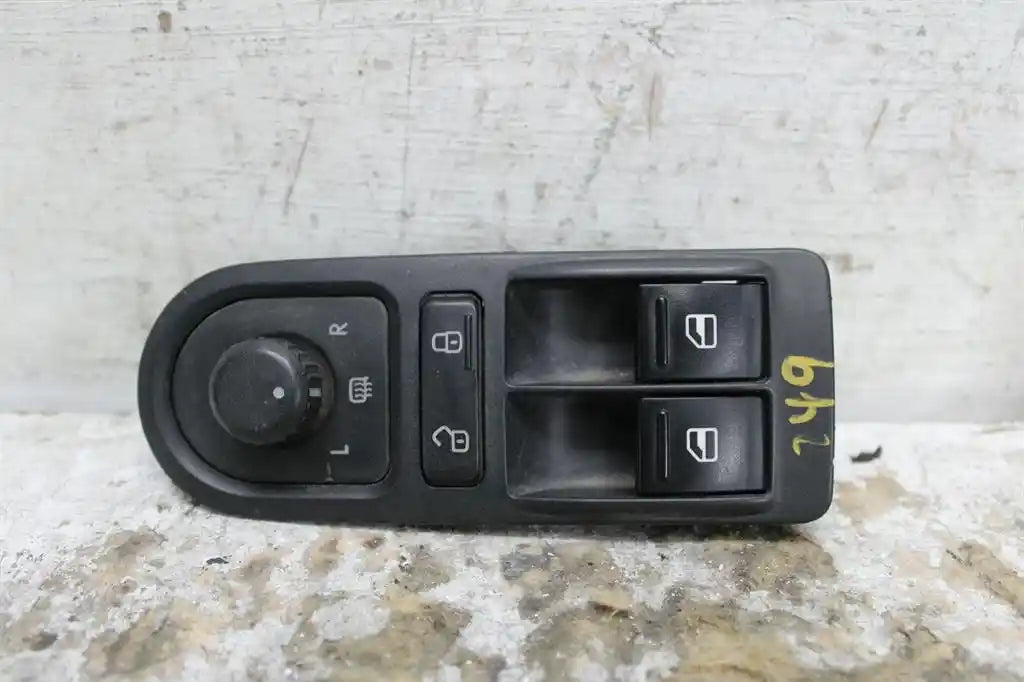 Volkswagen, Transporter Power Window Switch Rh Front (Master Switch) W/ Central Lock Type T5 05/11 06/15