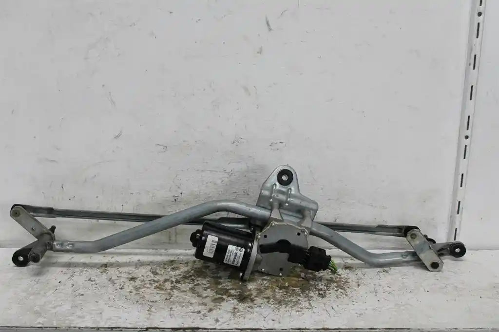 Volkswagen, Transporter Wiper Motor Front T5 08/04 06/15