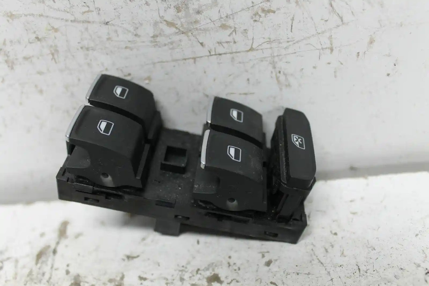 Volkwagen, Golf Power Window Switch Rh Front (Master Switch) Gen 7 Wagon 12/12 08/20