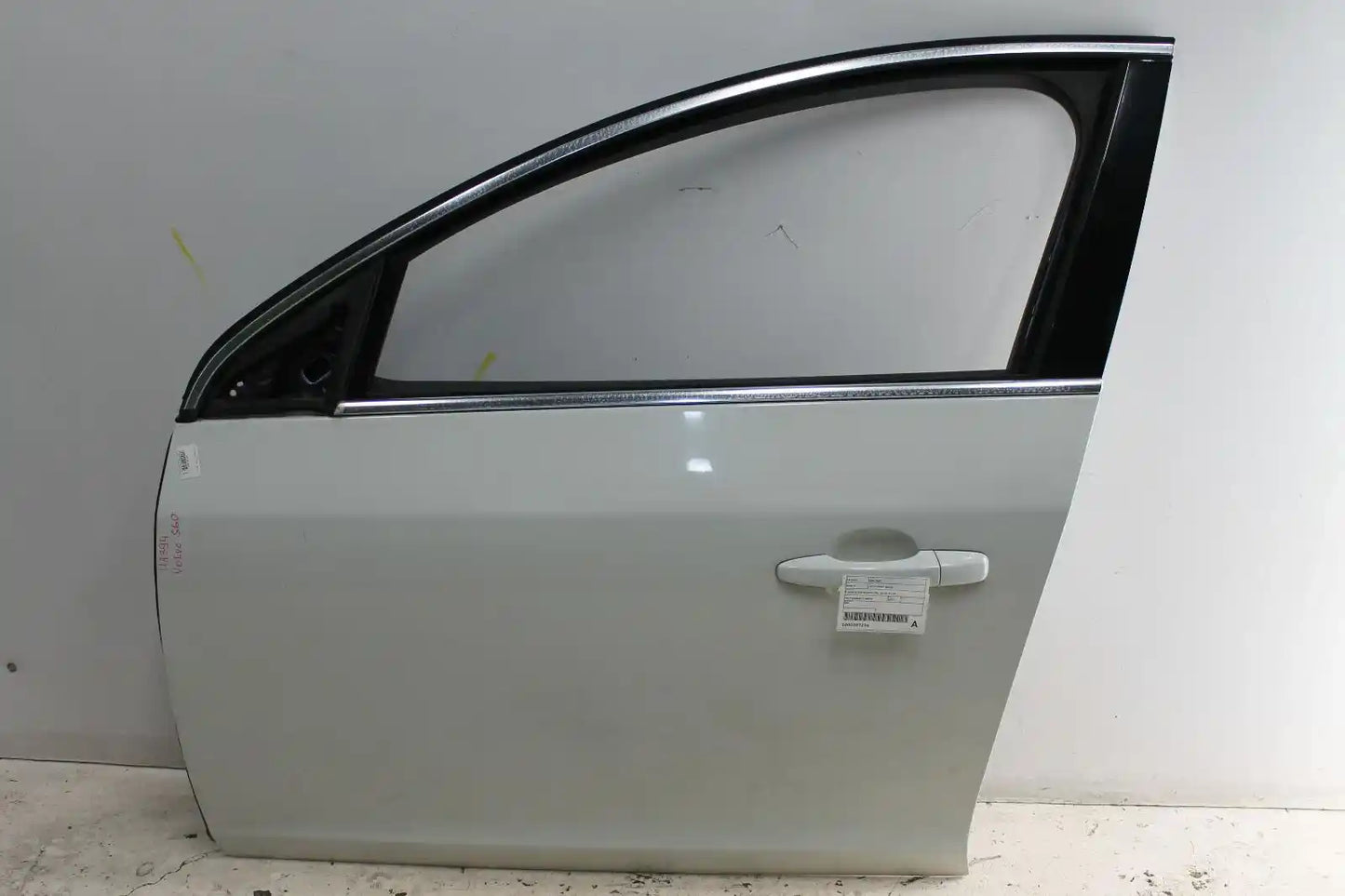 Volvo, S60/V60 Left Front Door F Series Sedan/Wagon 12/10 12/18