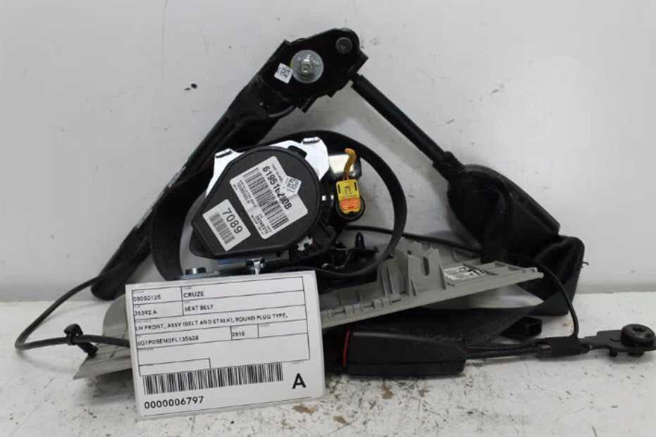 Holden, Cruze Seat Belt Lh Front Assy (Belt And Stalk) Round Plug Type Hatch/Sedan/Wagon Jh 01/15 01/17