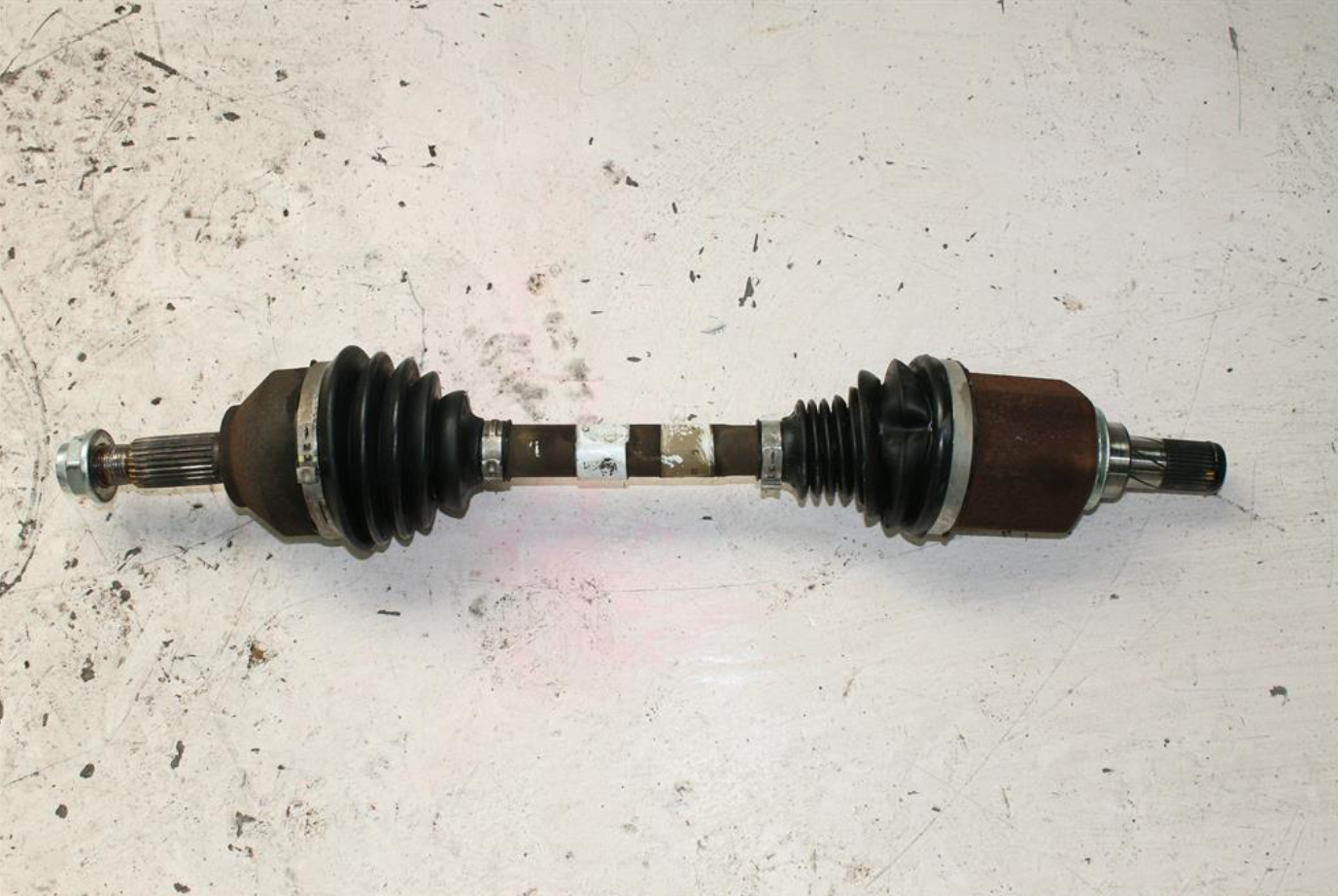 Ford, Ecosport Left Driveshaft Front Petrol 1.5 Auto T/M Bk 11/13 09/17
