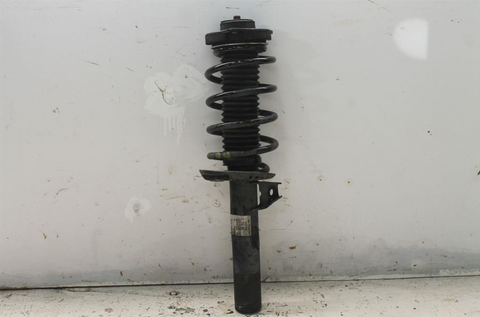 Volkswagen, Passat Left Front Strut 3C/Mk6 B7 2.0 04/11 05/15