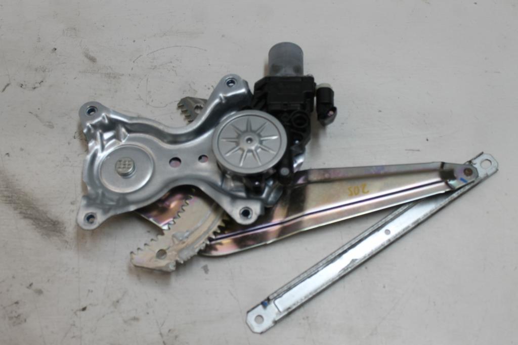 Mitsubishi, Triton Right Rear Wnd Reg/Motor Mq Mr 03/15 10/23