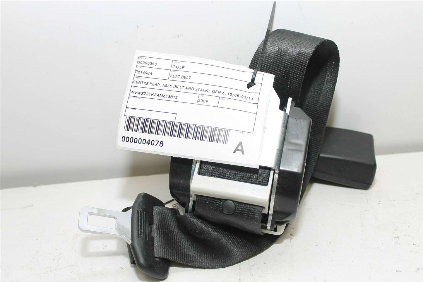 Volkswagen, Golf Seat Belt Centre Rear Assy (Belt And Stalk) Gen 6 10/08 03/13