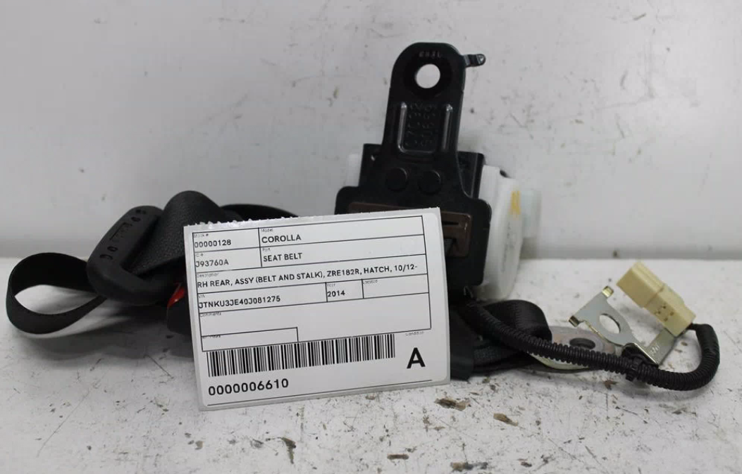 Toyota, Corolla Seat Belt Rh Rear Assy (Belt And Stalk) Zre182R Hatch 10/12 03/15