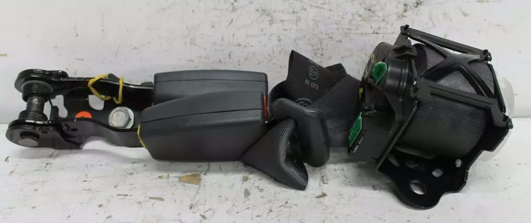 Renault, Koleos Seat Belt Rh Rear Assy (Belt And Stalk) H45 09/08 04/16