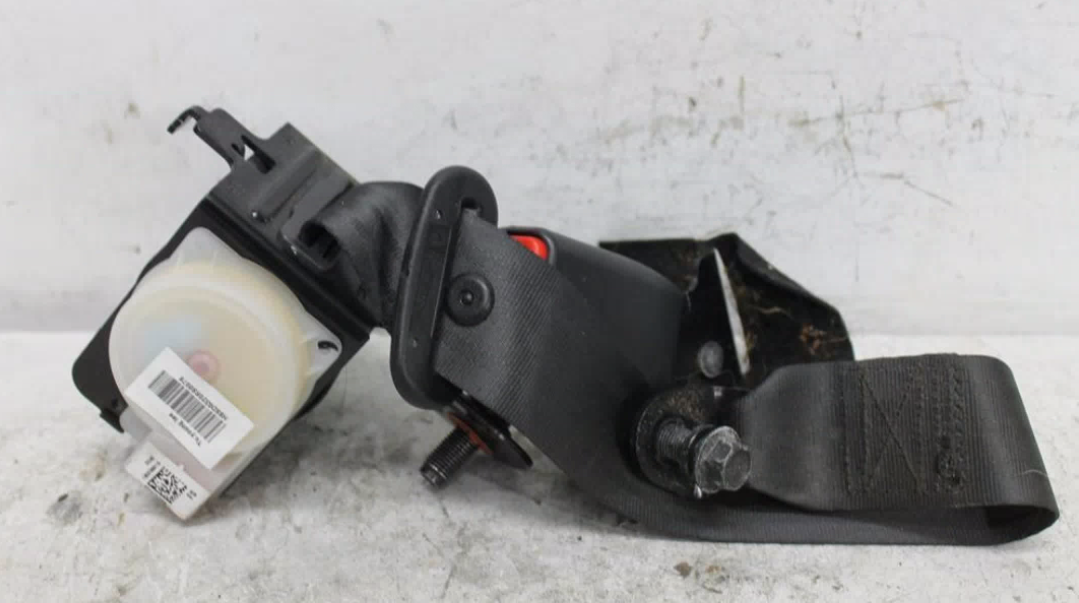 Hyundai, Veloster Seat Belt Lh Rear Assy (Belt And Stalk) Fs 12/11 02/18