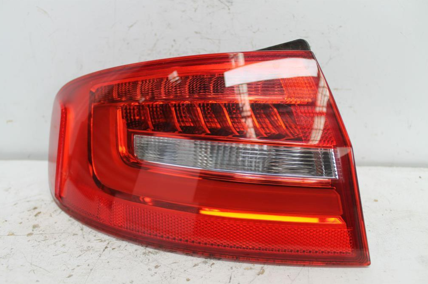 Audi, A4 Left Taillight B8 8K (A4/S4) Sedan Led Type 07/12 01/16