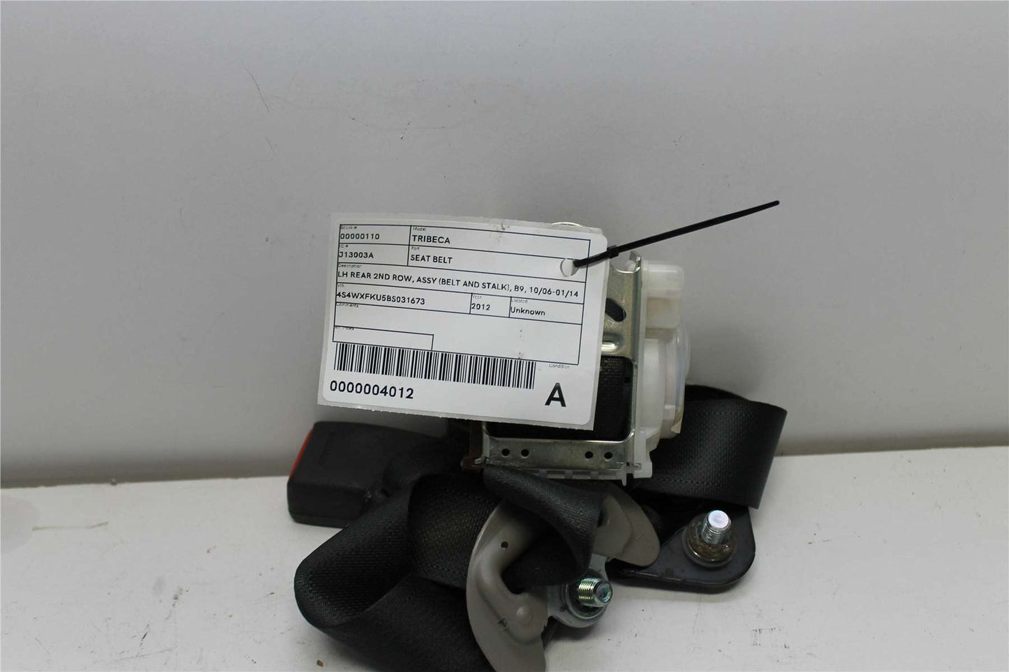 Subaru, Tribeca Seat Belt Lh Rear 2Nd Row Assy (Belt And Stalk) B9 10/06 01/14